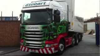 Eddie StobartGail Elizabeth H4872 and Tammy Olivia H5963 Tesco Blackburn  530pm 21313 [upl. by Pitts]