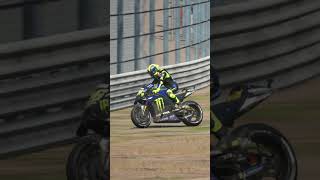 Rossi had difficulty stabilizing his motorbike on the ground [upl. by Alrats]