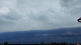 Umiarkowany układ burzowy silny wiatr shelf cloud pioruny grzmoty deszcz  Włodawa 16072024 [upl. by Mafalda]