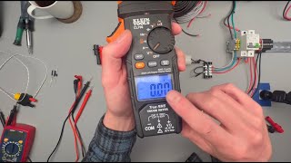 KLEIN TOOLS CL700  Perfect Apprentice Multimeter [upl. by Alsworth]