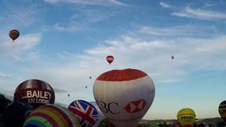 Bristol Balloon Fiesta 2016 Mass Ascent  Timelapse [upl. by Keslie]