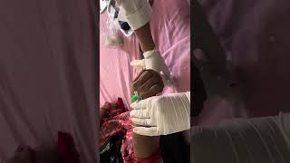 Cannula insertion of female patient nurses doctor mbbss neet mbbsstudnets bscnursingsubscribe [upl. by Bernita407]