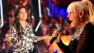 La emoción inundó el estudio cuando Valeria Lynch cantó a dueto con Ángela Navarro [upl. by Jamaal]