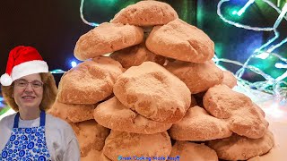 Greek Christmas Almond Cookies BEST EVER  Kourabiedes  Κουραμπιέδες Φανταστικοί [upl. by Ayin]