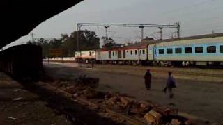 IRFCA Amritsar Shatabdi Passing Through Adarsh Nagar Station [upl. by Medlin187]