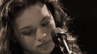 Norah Jones  Easy Living [upl. by Agrippina]