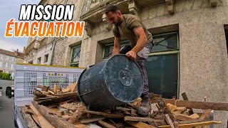 MISSION ÉVACUATION SUR LE CHANTIER [upl. by Solracsiul]