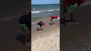 Lake michigan beachdays lakemichigan summeractivities [upl. by Wedurn]