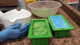 How to use shreds in soap Custom orders [upl. by Aratahc]