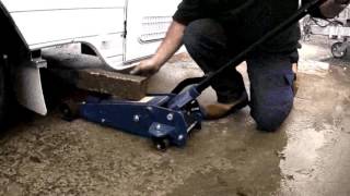 Video DIY jacking up your van [upl. by Bratton]