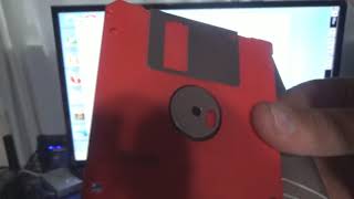 Using a Floppy Diskette Drive on windows 11 [upl. by Eimma220]