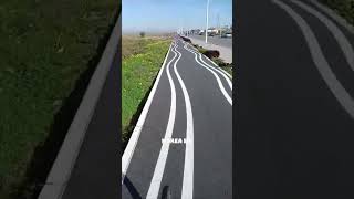 EL CARRIL BICI MÁS LOCO está en Huelva 🫨 [upl. by Brathwaite]