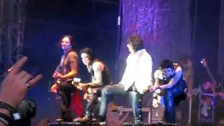 Alice Cooper  Ill Bite Your Face Off  New for 2011  Live at Download Festival Donington Park [upl. by Inalaehon]