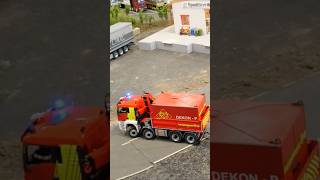 Blaulicht rcrcfeuerwehr messe friedrichshafen mrh modellbau rc automobile hobby brandweer [upl. by Joab]