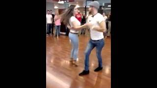 Anthony Rodríguez y Carla Torres Salsa con flow [upl. by Uri]