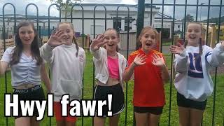 This weeks Welsh to practice at home is Hwyl fawr goodbye Good luck to our yr 6 pupils 🏴󠁧󠁢󠁷󠁬󠁳󠁿 [upl. by Cheung]