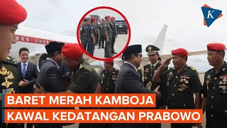 Prajurit Baret Merah Kamboja Kawal Kedatangan Prabowo Beri Hormat dan Pelukan [upl. by Merdith423]