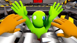 Throwing GANG BEASTS Characters Into a Shredder  Bonelab VR Mods [upl. by Shanna]