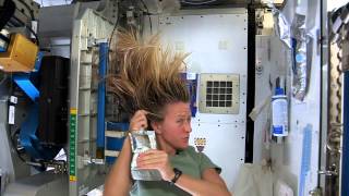 Karen Nyberg Shows How You Wash Hair in Space [upl. by Droffilc]