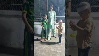 ChotacricketerFaizan and cute cricketer play clacker very well ❤️‍🩹subscribe youtube shortsviral [upl. by Weywadt991]