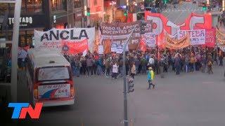 Crisis y tensión en Chubut la protesta se mudó a Buenos Aires para visibilizar el conflicto [upl. by Anastasius]