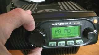 MOTOROLA XTL1500 MOBILE TWOWAY DIGITAL RADIO UNIT POWERED UP [upl. by Itsirk422]