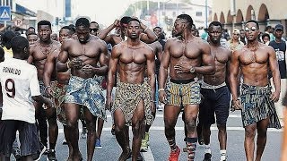 Cómo Los Culturistas Africanos Son Tan musculosos [upl. by Wilek361]