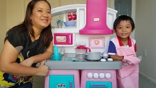 LITTLE TIKES BAKE N GROW KITCHEN WITH ADJUSTABLE COUNTER HEIGHT [upl. by Lleder]