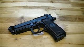 Пистолет Beretta 92 FS Часть 1 история создания [upl. by Anikehs74]