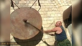 Fort Boyard 1998  La Boule casse sa mailloche [upl. by Etep666]