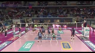 Dana Rettke  Milano vs Bergamo Volleyball Highlights [upl. by Gerrie]