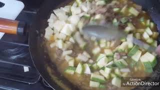 Carne molida con papas y calabacitas [upl. by Venita]