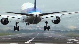 Crosswind landing B777B767B737Embraer170CRJ200DHC8SAAB340B at OSAKA International Airport [upl. by Atiroc]