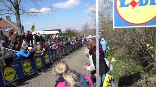 Womens Elite Ronde van Vlaanderen on the Oude Kwaremont [upl. by Cyrano]