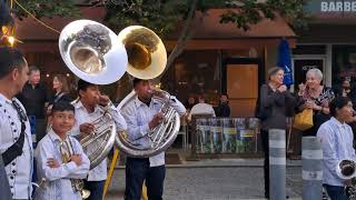 Calenda con la Banda filarmonica Revolución de Lachirioag en Palo Alto Ca [upl. by Altman505]