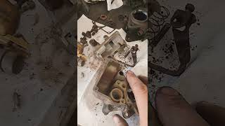 funfact about carburetors vs fuel injection [upl. by Irahc223]