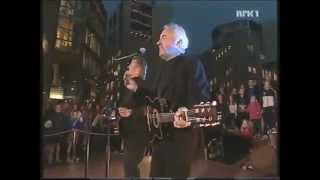 Olsen Brothers  Walk right back live [upl. by Esnofla]