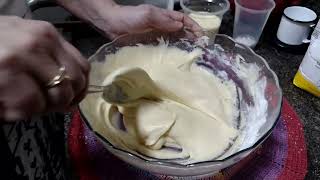 BOLINHO de CHUVA com LEITE CONDENSADO e CREME de LEITERAIN CAKE with CONDENSED MILK and MILK CREAM [upl. by Frankie221]