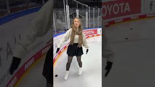 In der GRÖSSTEN ARENA 🇩🇪 Eislaufen😳⛸️ lisaküppers eislaufen köln [upl. by Beattie]