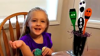 How to Make Spooky Spoons Halloween Craft [upl. by Tehcac]