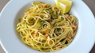 SCHNELLE Spaghetti mit Räucherlachs in WeißweinSahneSoße Pasta wie im Urlaub 😊 10 Minuten [upl. by Adnolaj]