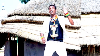 Asne Abate  Maleማሌ  New Ethiopian Music 2017Official Video [upl. by Nollat]