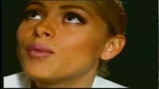 Paulina Rubio  Enamorada [upl. by Hluchy]