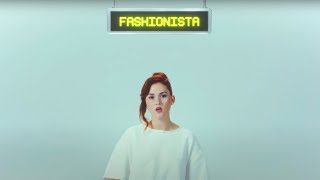 Paola  Fashionista Clip officiel [upl. by Nuahsak]