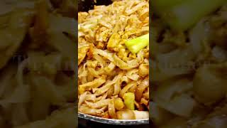 Chicken pad thai noodles thaifood padthainoodles chicken stirfryrecipes streetfood [upl. by Woothen]