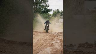 Zero FX goes through the water zeromotorcycles zerofx offroad splash motorrad haenslemotorrad [upl. by Oecam]