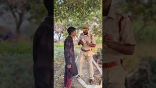 Ek Krishna bhakt aur police 🚨🛕जय श्री कृष्णाkrishna shorts police bhakti shortvideo [upl. by Garrik]