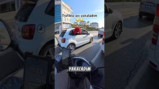 Giden arabadan ayı çalmak 😂😱 shorts keşfet motovlog kurye trendyolgo fyp viral tiktok [upl. by Lambert]