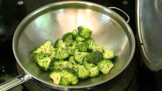 Agarecept Wokschotel met broccoli cashewnoten en oestersaus [upl. by Siari981]