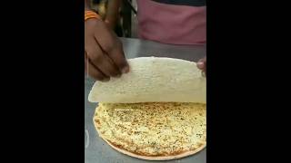 Ye konsa pizza h 🧐youtubeshorts shortvideo shortsfood  pizza loverstreetfood [upl. by Nnyleak]